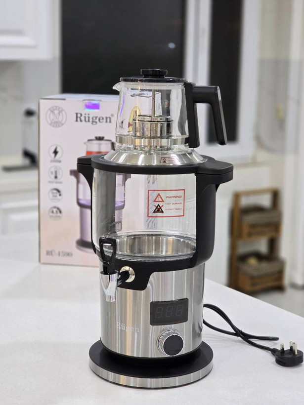 سماور برقی روگن مدل RU-1590 با قوری پیرکس و پنل لمسی دیجیتال